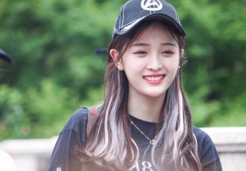 圈内人爆料蒋菲菲视频,圈内人揭秘惊人内幕  第1张